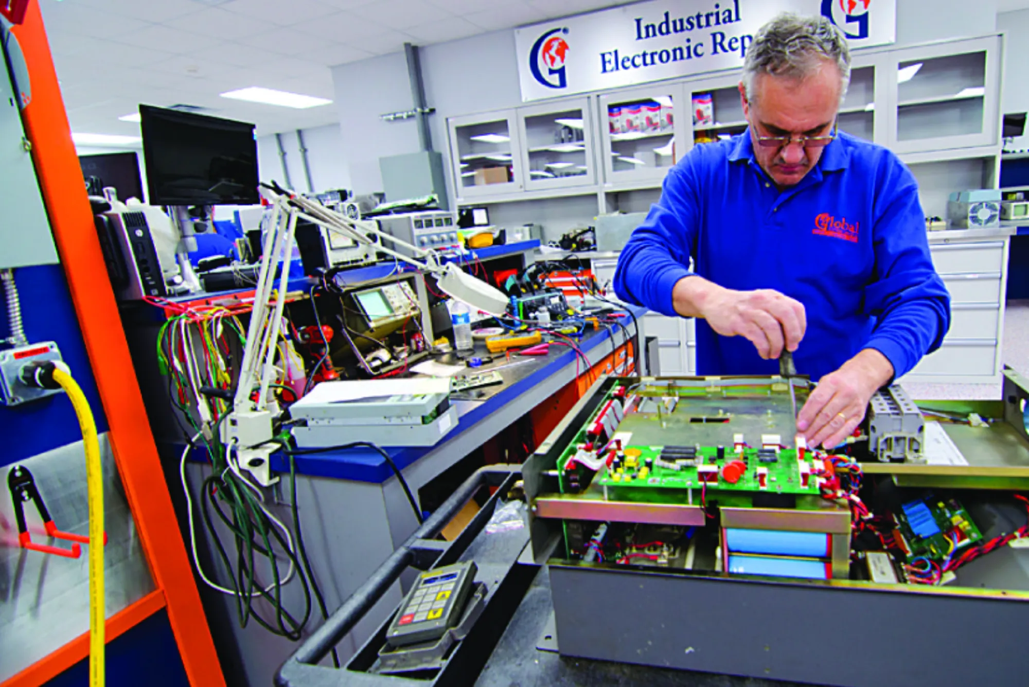 Reviving Electronics: The Ultimate Guide to Finding the Best Electronics Repair Shop Near Me