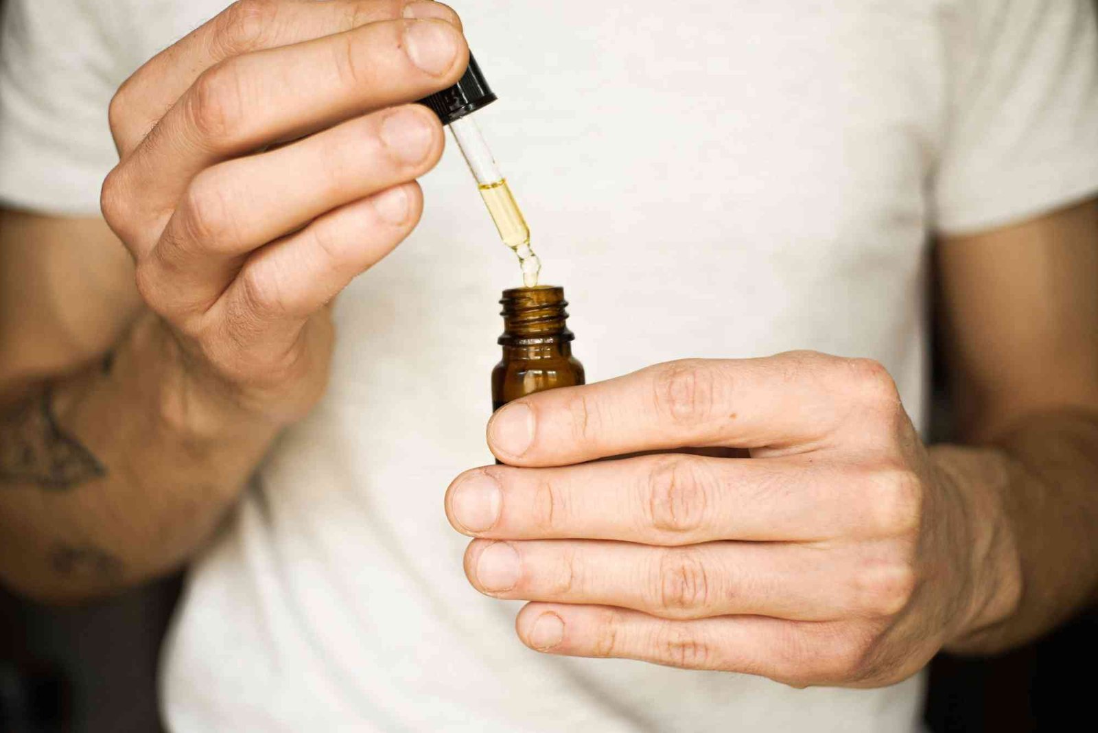 CBD E-Liquid Review Best Picks & Effects