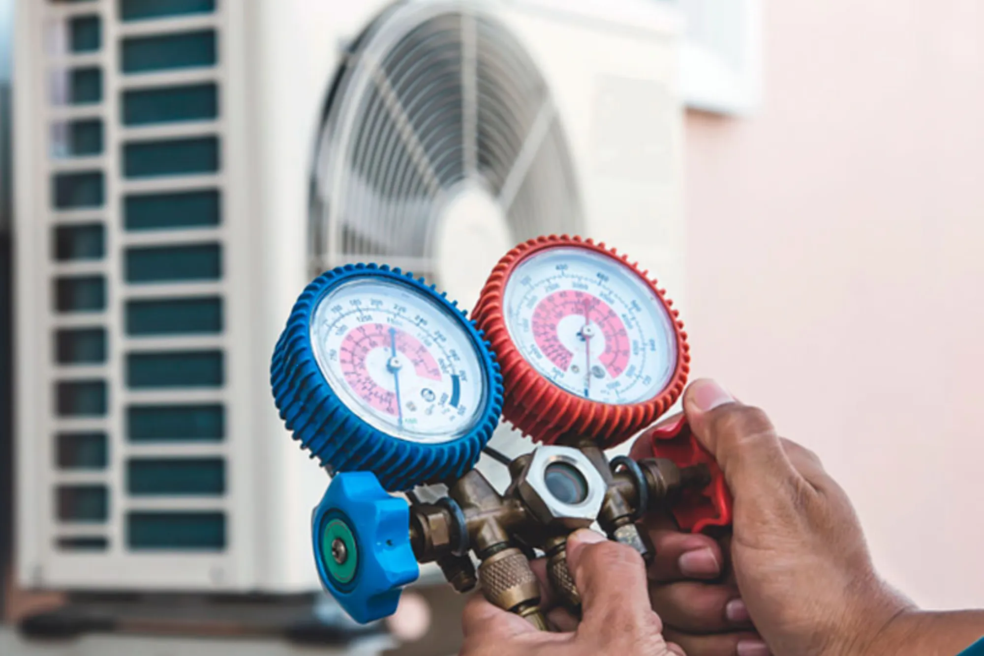 Why AC Units Need Gas Refilling