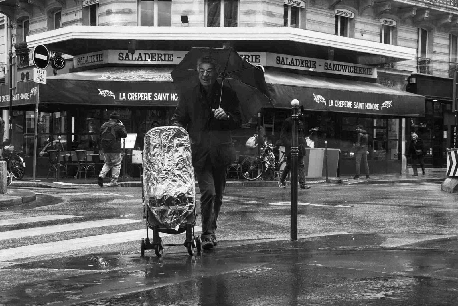 Paris Shopping in the Rain