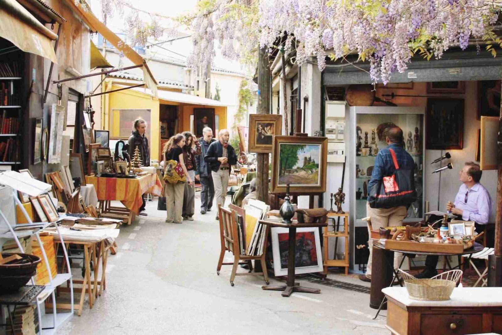Saint Ouen Flea Market Buying Tips